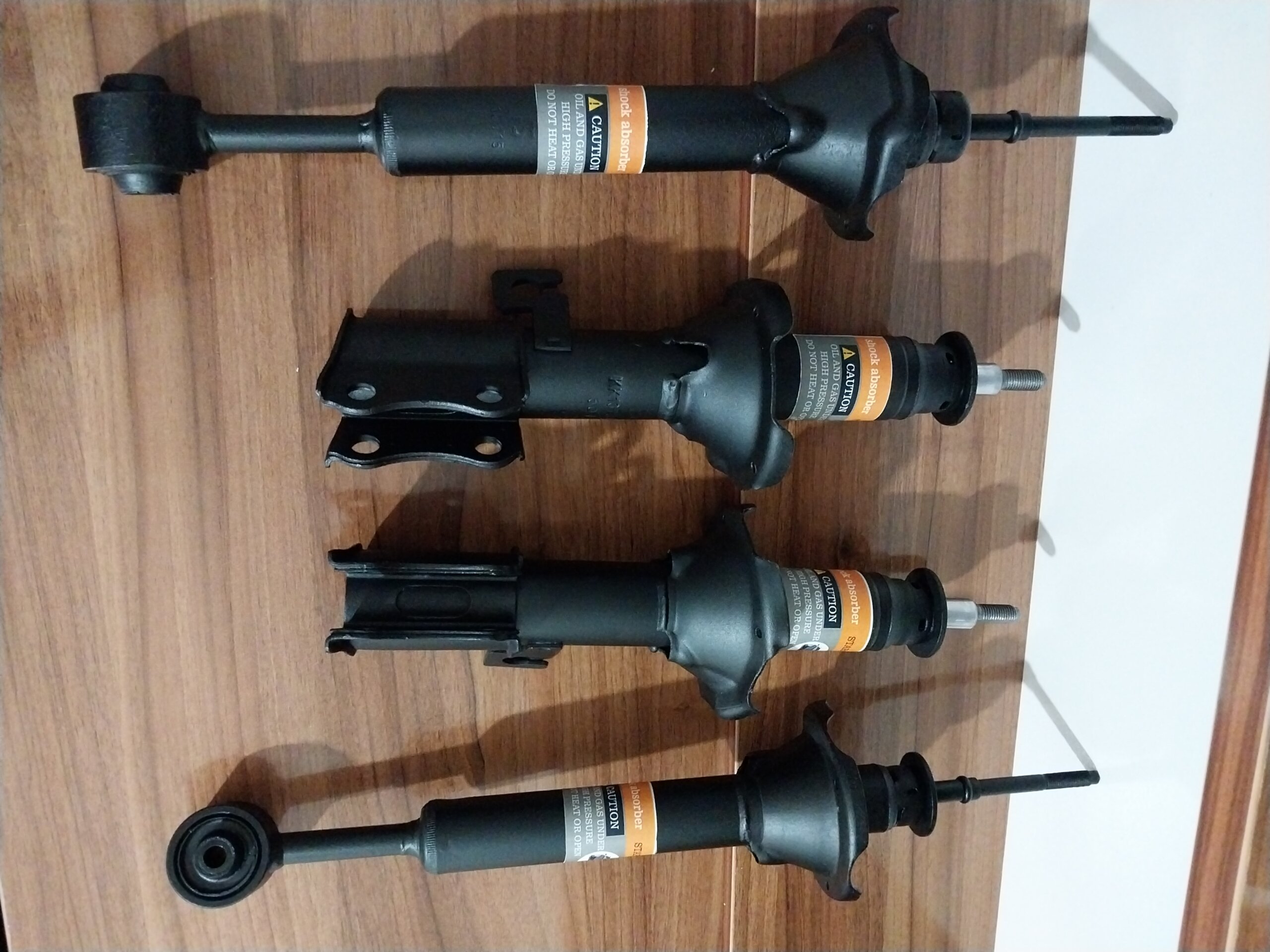 4(طرح ویژه) چهار کمک فنر پراید 2جلو 2عقب مارک STARCO با ضمانت شرکتی و کارت طلایی